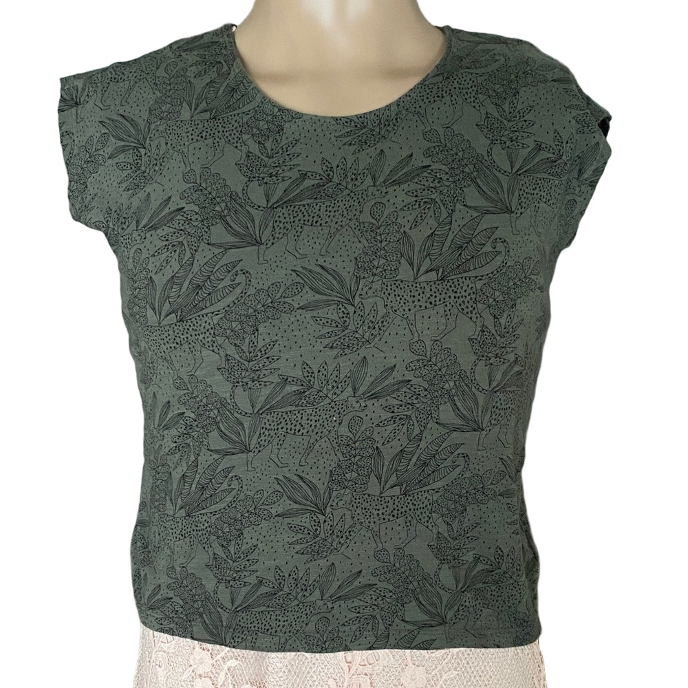 Tabitha Webb top
